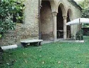 Antica Corte Di Charme Ferrare